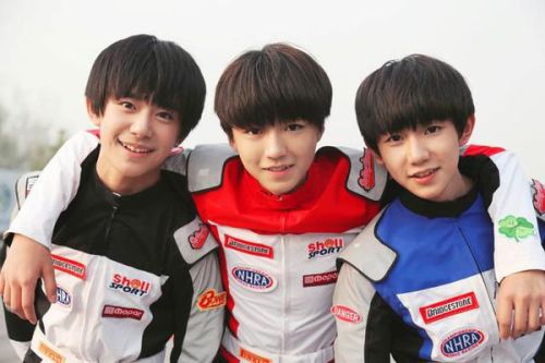 “TFboys最新写真集锦”